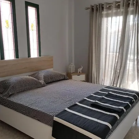 The Mulberry Kórfos