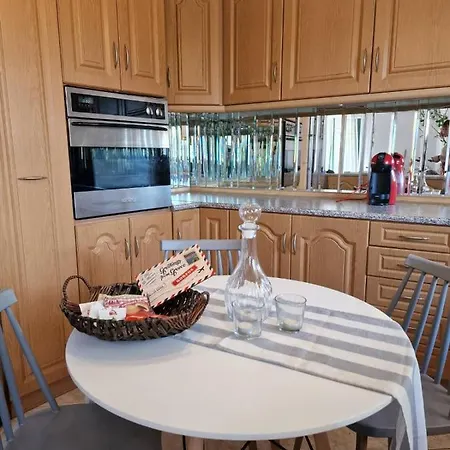 The Mulberry Kórfos