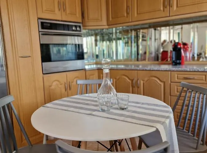 The Mulberry דירה *